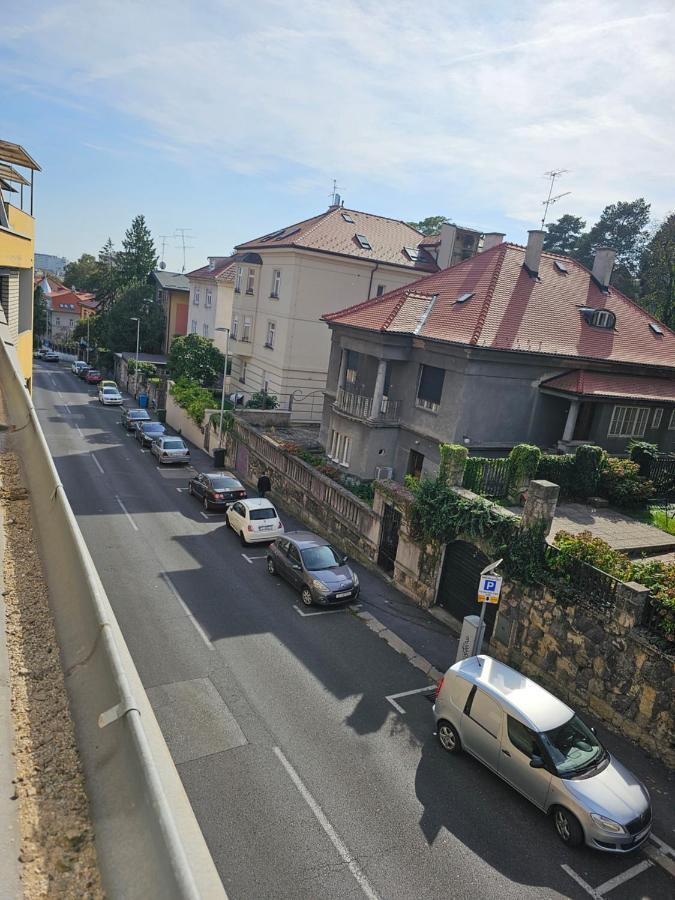 Appartamento Pantovcak Oaza Zagabria Esterno foto